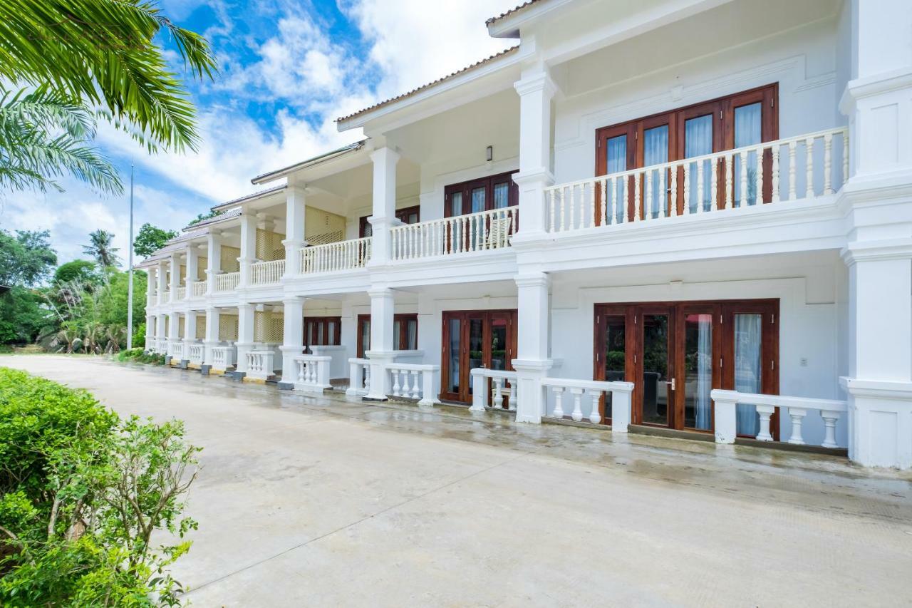 Tahiti Resort Phu Quoc Exterior photo
